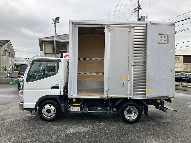 三菱ふそう キャンター 小型 バン TPG-FBA20(110216) 11枚目