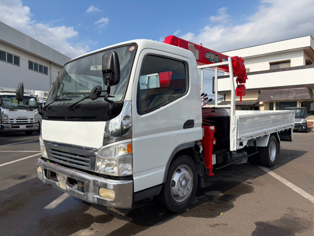 三菱ふそう キャンター 小型 平ボディ（クレーン付） KK-FE83EEN(113245) 2枚目