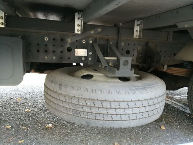 三菱ふそう キャンター 小型 冷蔵冷凍バン TKG-FEB50(4557) 31枚目