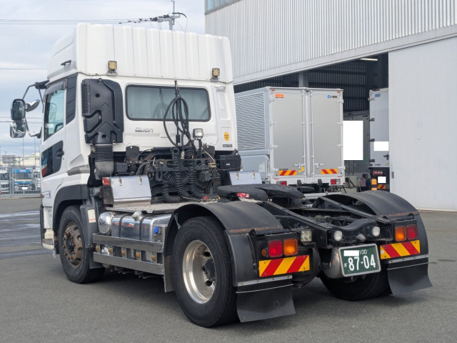UDトラックス（日産） クオン 大型 トラクタ QKG-GK6XAB(112597) 4枚目