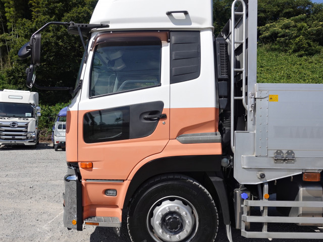 UDトラックス（日産） クオン 大型 平ボディ LKG-CD5ZA(110354) 10枚目