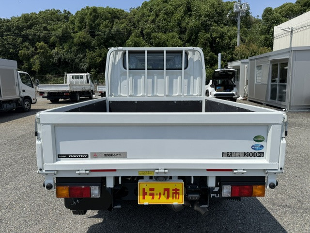 三菱ふそう キャンター 小型 Wキャブ 2RG-FBA20(108368) 8枚目