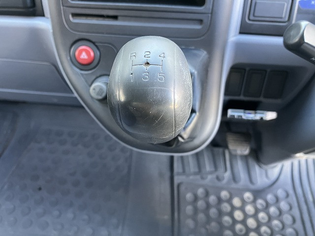 三菱ふそう キャンター 小型 バン PDG-FG84D(113916) 43枚目