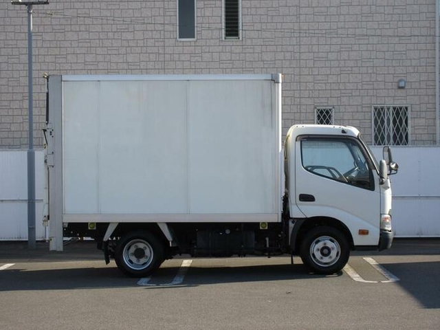 トヨタ トヨエース 小型 バン TKG-XZU605(12557) 5枚目