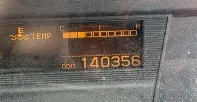 日産自動車 クオン 大型 土砂ダンプ QKG-CW5XL(111280) 9枚目