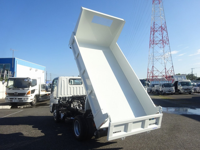 三菱ふそう キャンター 小型 土砂ダンプ 2RG-FBA60(111826) 6枚目