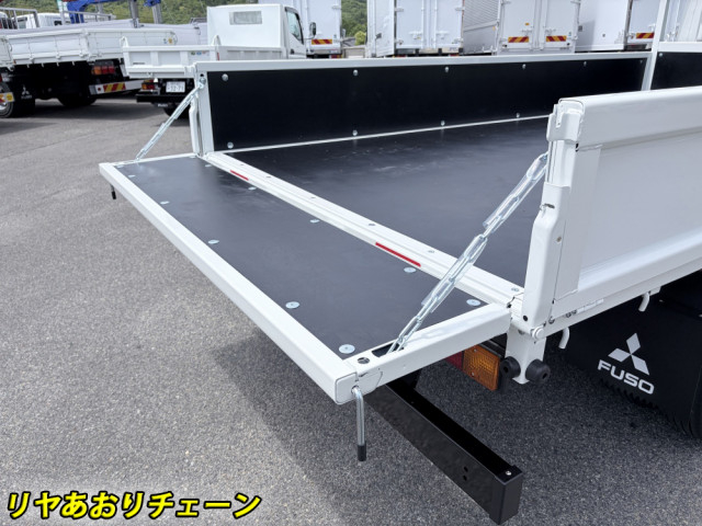三菱ふそう キャンター 小型 平ボディ 2RG-FEAV0(112060) 16枚目