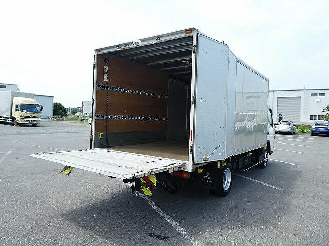 Mitsubishi Fuso canter Small Box body TKG-FEB50(26816) 8枚目
