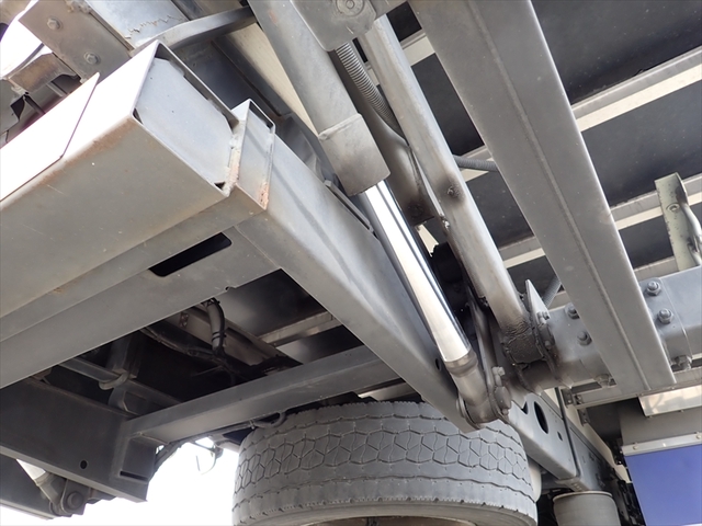 Isuzu forward 6studs large Freezer box_body 2PG-FTR90V2(93164) 16枚目