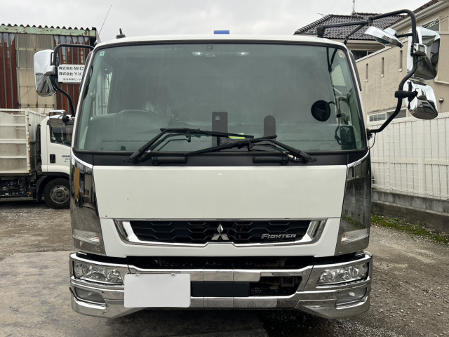 三菱ふそう ファイター 増トン 平ボディ（クレーン付） 2KG-FK62FZ(112884) 5枚目