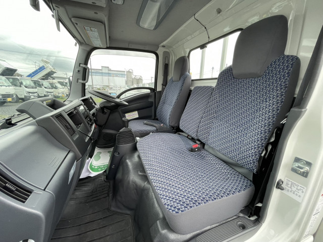 日産自動車 アトラス 小型 平ボディ 2RG-AMR88AR(111640) 27枚目