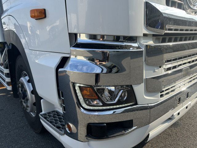 日野 プロフィア 大型 冷蔵冷凍バン 2DG-FR1AHJ(110878) 17枚目