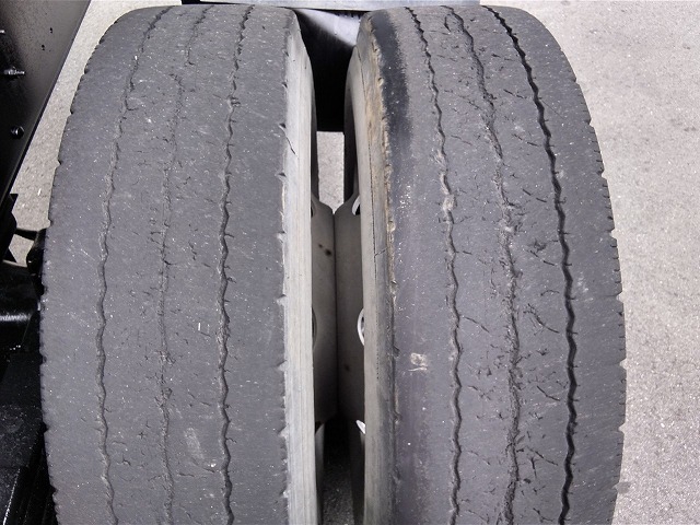 UDトラックス（日産） クオン 大型 土砂ダンプ ADG-CW4XL(11688) 75枚目