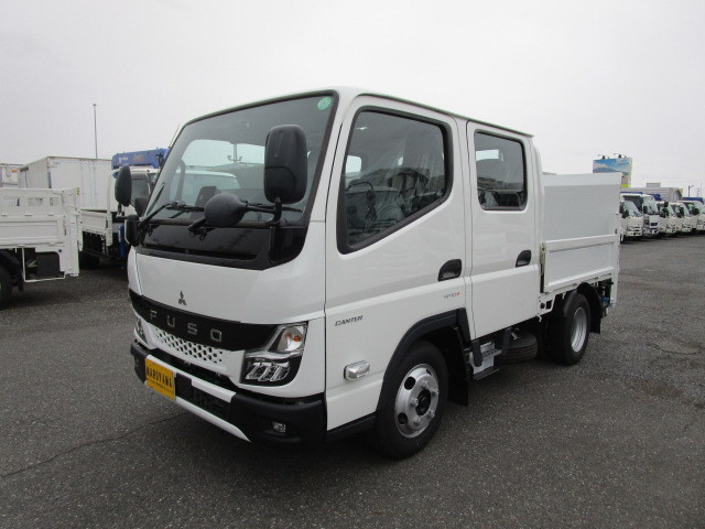三菱ふそう キャンター 小型 Wキャブ 2RG-FBA20(104910) 1枚目