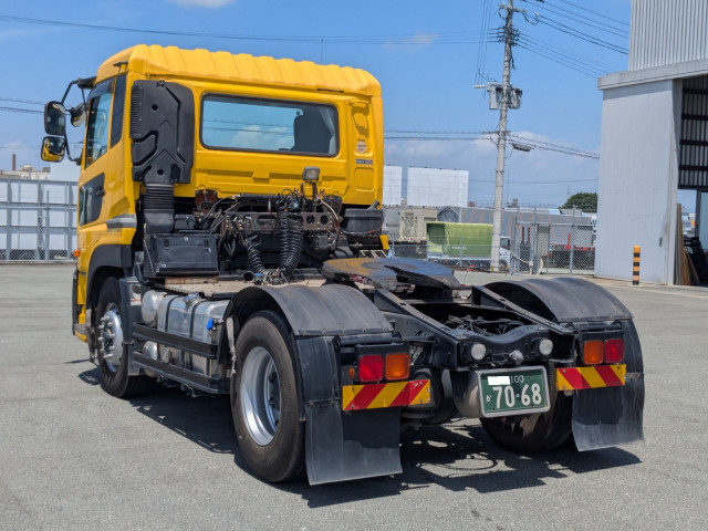 UDトラックス（日産） クオン 大型 トラクタ QPG-GK5XAB(109126) 3枚目