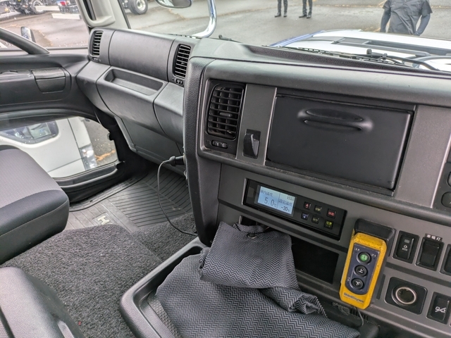日野 プロフィア 大型 冷蔵冷凍バン QPG-FW1EXEG(111245) 53枚目