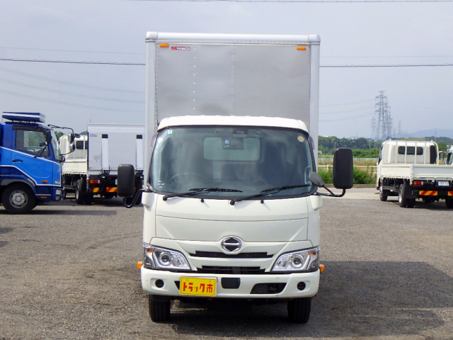 日野 デュトロ 小型 バン 2RG-XZU650M(110026) 3枚目