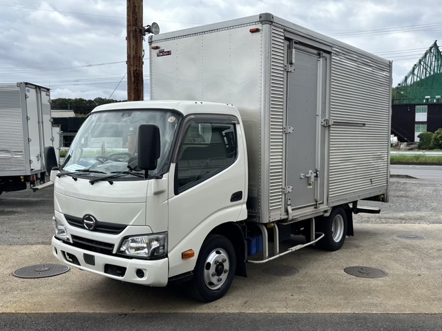 日野 デュトロ 小型 バン TPG-XZC645M(111058) 1枚目