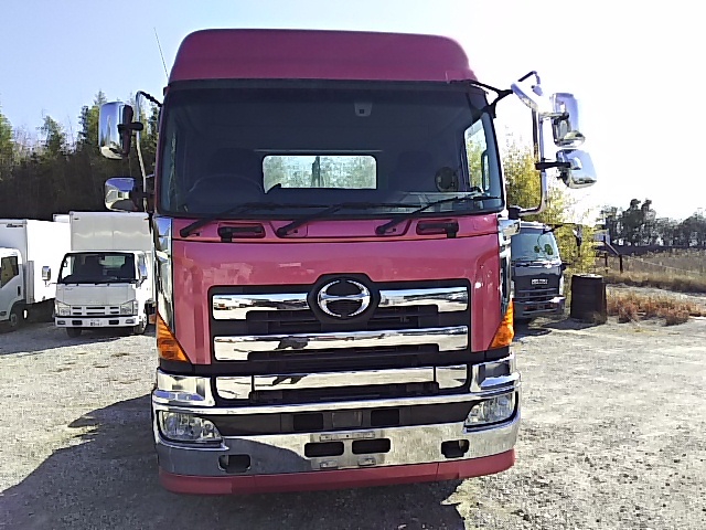 日野 プロフィア 大型 トラクタ QPG-SH1EDDG(8404) 2枚目