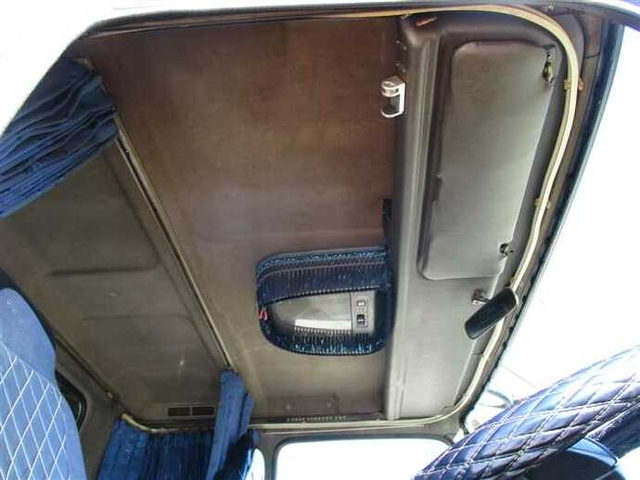 いすゞ フォワード 中型 塵芥車（プレス式） KK-FRR35G4(37841) 12枚目
