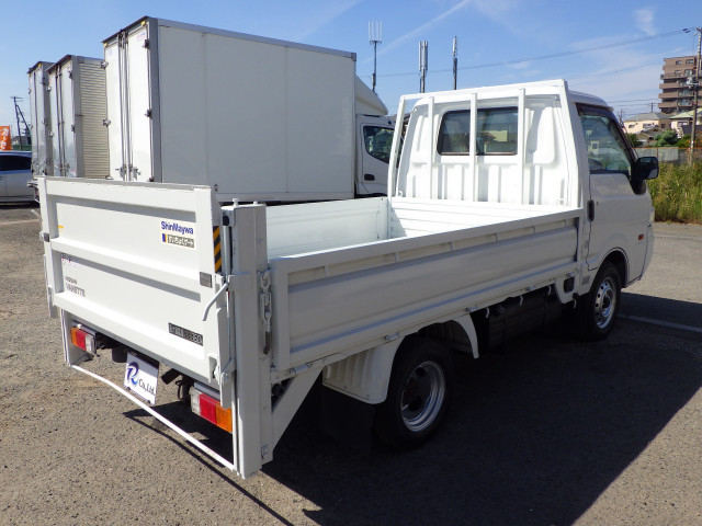 日産自動車 バネット 小型 平ボディ ABF-SKP2TN(113311) 26枚目