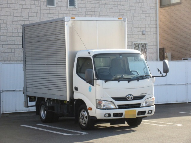 トヨタ ダイナ 小型 バン TKG-XZU605(10176) 2枚目