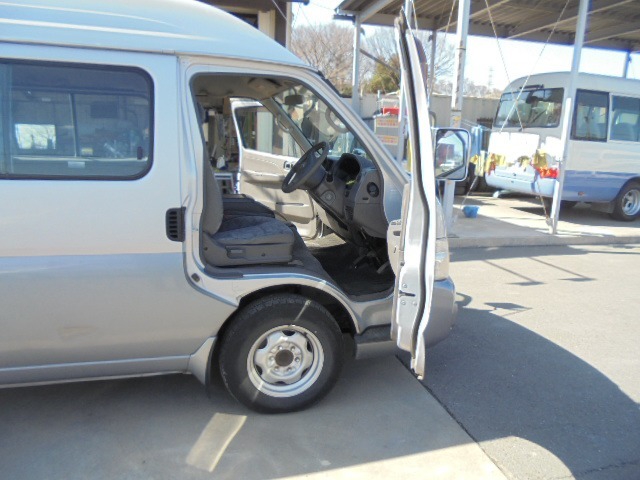 日産自動車 キャラバン その他 Translation missing: ja.item.body_keijou_enum.body_keijou_one_box TA-QGE25(9712) 24枚目