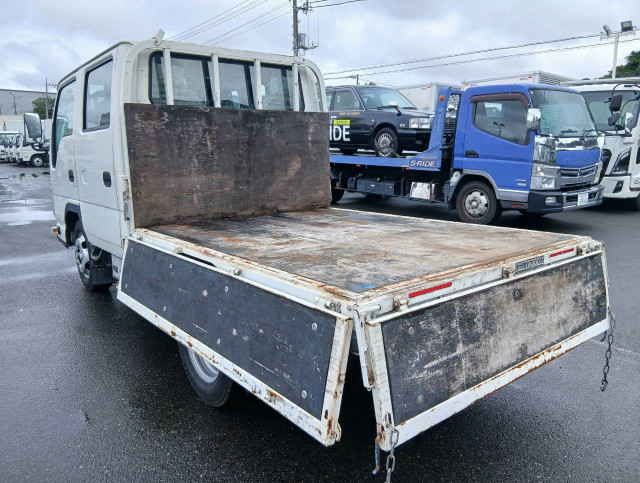 いすゞ エルフ 小型 Wキャブ TPG-NJR85A(111451) 11枚目