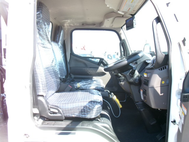 三菱ふそう キャンター 小型 コンテナ専用車 2RG-FBAV0(113198) 29枚目