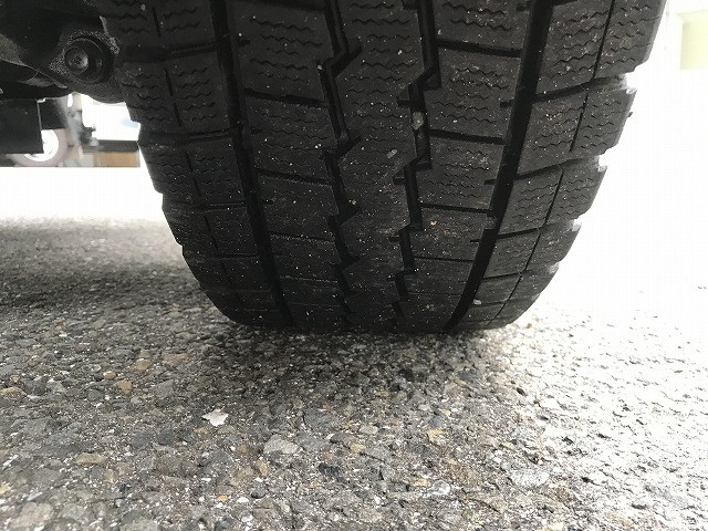 日野 デュトロ 小型 平ボディ 2RG-XZU605M(111805) 32枚目