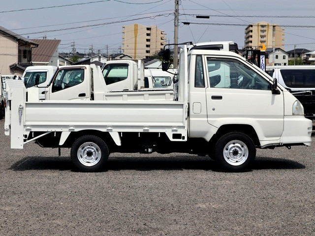 トヨタ タウンエース 小型 平ボディ GK-KM70(109290) 8枚目