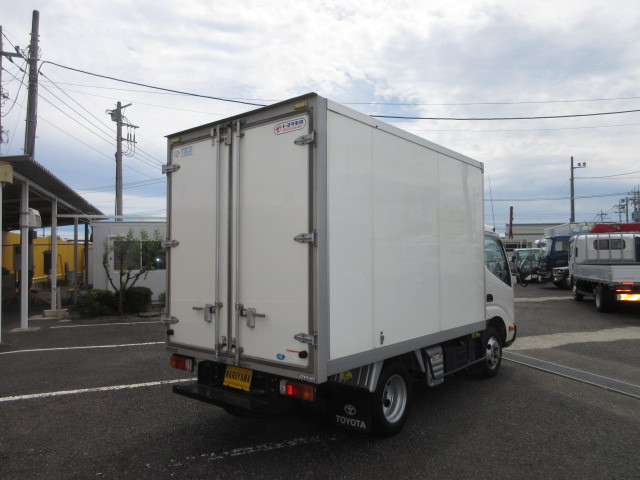 トヨタ ダイナ 小型 バン 2RG-XZC605(111647) 4枚目