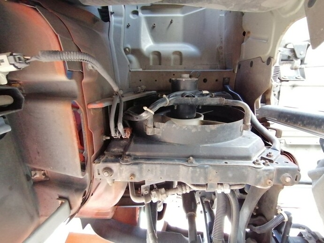 UDトラックス（日産） クオン 大型 トラクタ AKG-GK4XAB(5651) 36枚目