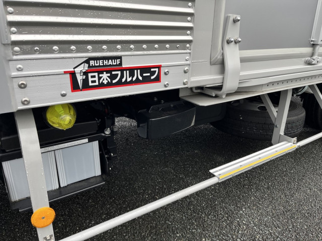 三菱ふそう キャンター 小型 バン 2RG-FEB50(106220) 7枚目