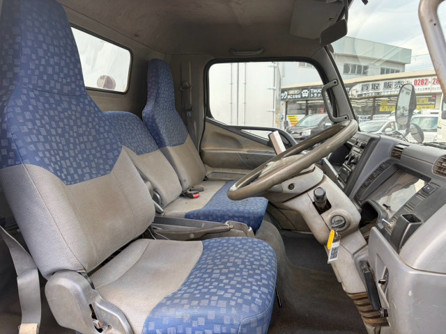 三菱ふそう キャンター 小型 平ボディ（クレーン付） KK-FE83EEN(113245) 42枚目