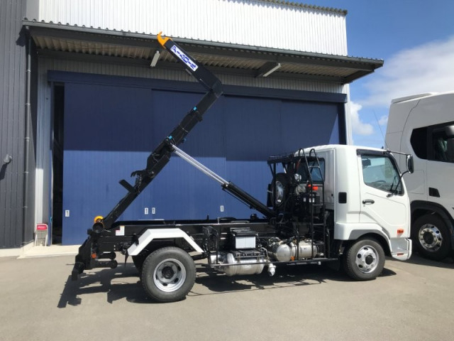 三菱ふそう ファイター 中型 コンテナ専用車 2KG-FK72F(105610) 6枚目