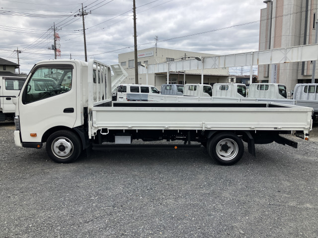 日野 デュトロ 小型 平ボディ 2RG-XZU710(106153) 47枚目