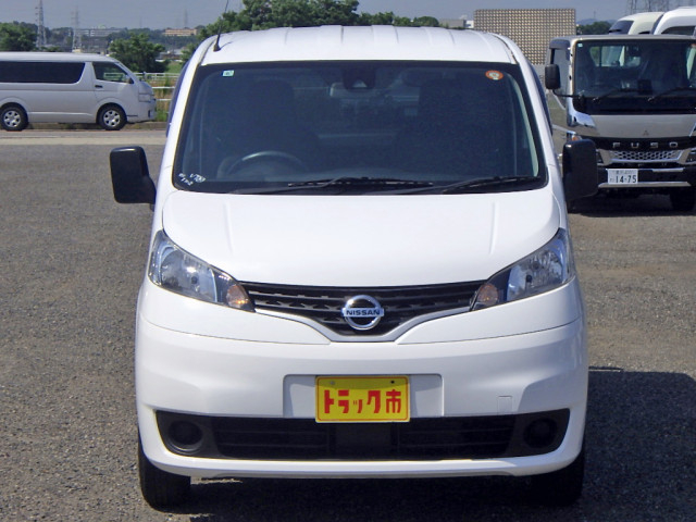 日産自動車 小型 バン DBF-VM20(110080) 3枚目