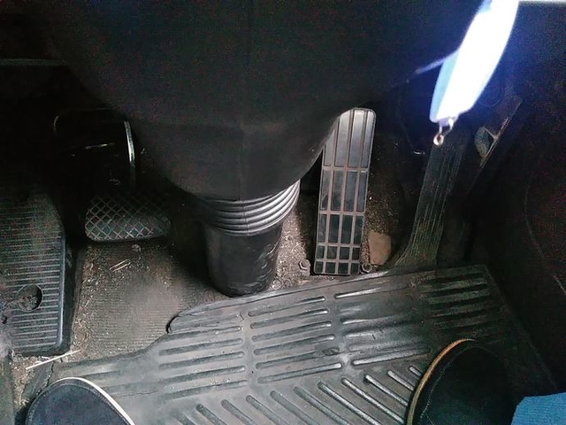 いすゞ ギガ 大型 トラクタ KL-EXZ52J3(3212) 16枚目