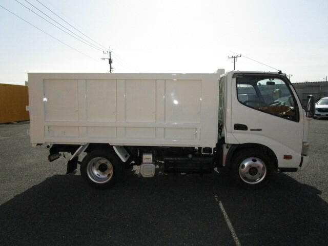 日野 デュトロ 小型 深ダンプ（土砂禁） TKG-XZU675T(9539) 43枚目