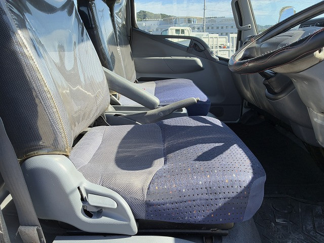 三菱ふそう キャンター 小型 Wキャブ PA-FE82DG(110115) 31枚目