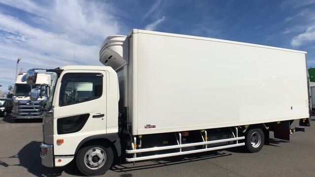 日野 レンジャー 中型 冷蔵冷凍バン 2KG-FC2ABG(35312) 7枚目