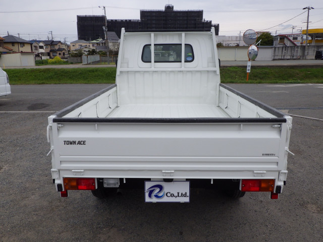 トヨタ タウンエース 小型 平ボディ 5BF-S403U(103875) 5枚目