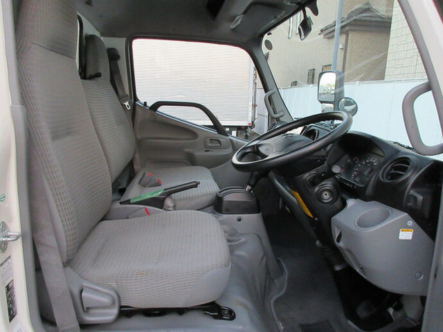 トヨタ ダイナ 小型 バン TKG-XZC605(7686) 34枚目