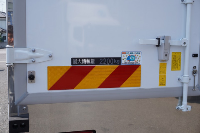 日野 レンジャー 中型 冷蔵冷凍バン 2KG-FD2ABG(108423) 36枚目