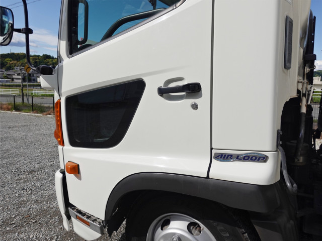 日野 レンジャー 中型 冷蔵冷凍バン TKG-FC9JKAG(110380) 12枚目