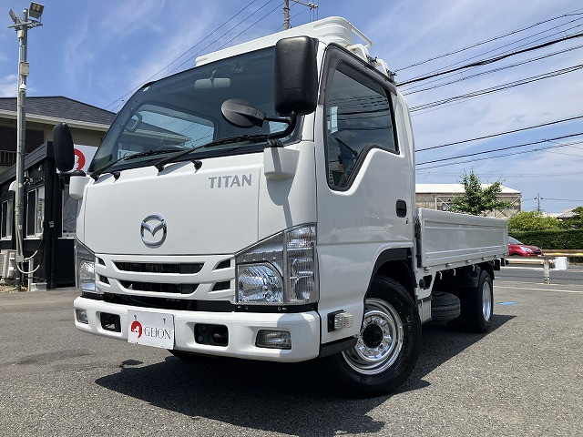 マツダ タイタン 小型 平ボディ 2RG-LHR88A(106157) 1枚目