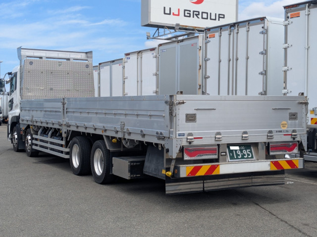UDトラックス（日産） クオン 大型 平ボディ 2PG-CG5CA(109669) 4枚目
