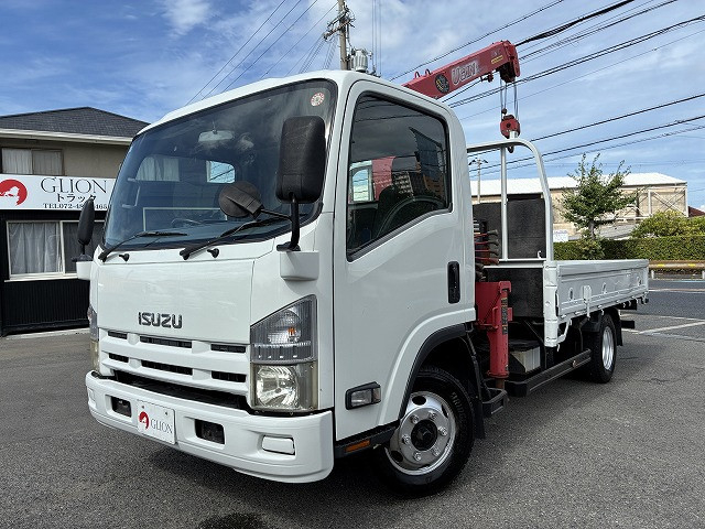 いすゞ エルフ 小型 平ボディ（クレーン付） BDG-NPS85AR(110978) 1枚目
