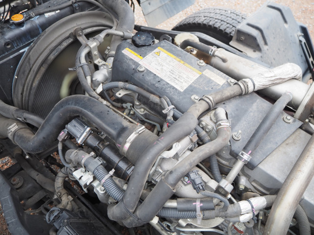 いすゞ フォワード 増トン 平ボディ（クレーン付） QKG-FTR34S2(112095) 39枚目